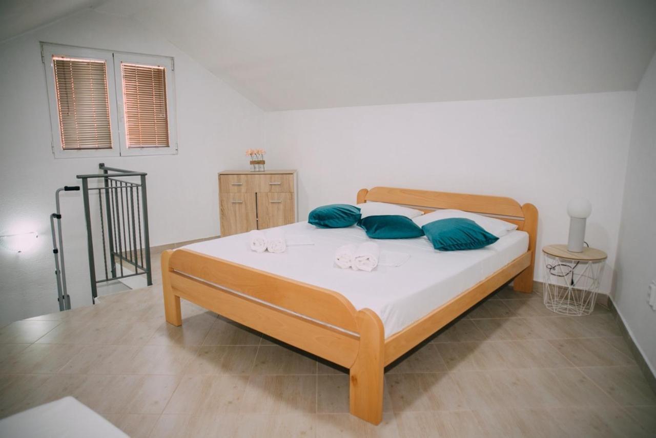 Lovely Apartment Moki Near The Center 科托尔 外观 照片