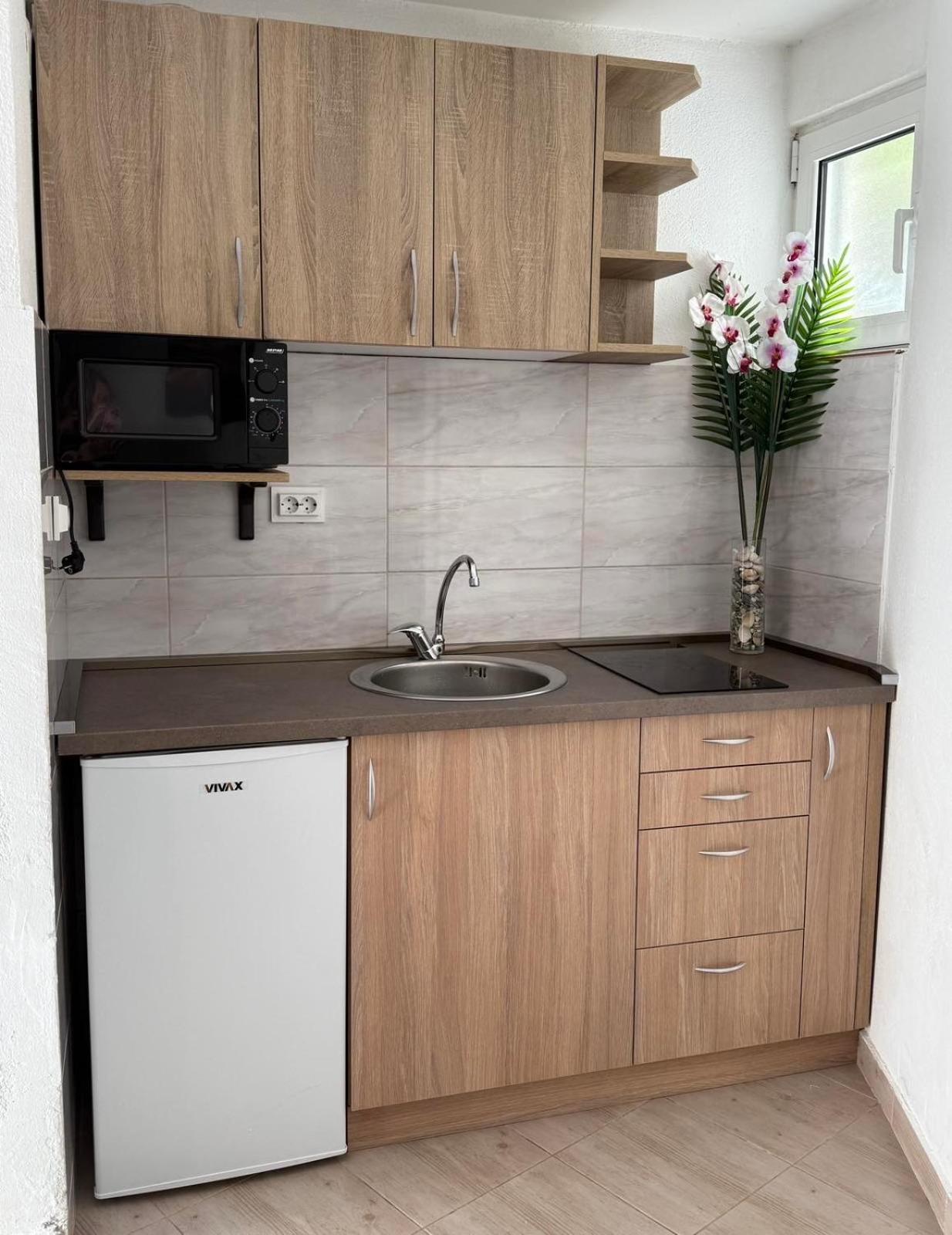 Lovely Apartment Moki Near The Center 科托尔 外观 照片